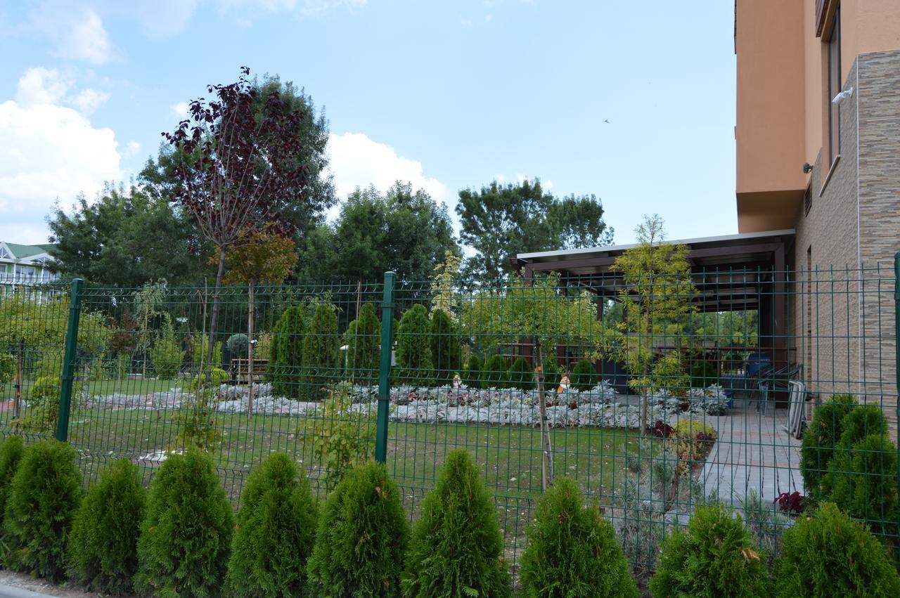 Hotel Camp And Pool Kranevo Exteriér fotografie