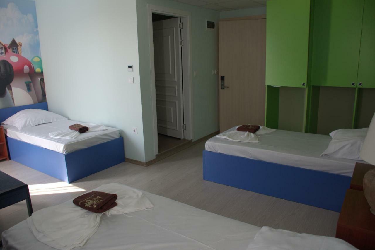 Hotel Camp And Pool Kranevo Exteriér fotografie